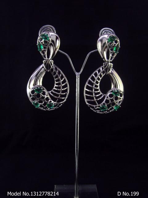 Gorgeous Earrings for Parties