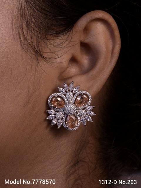 Pure handcrafted Studded Zircon | Fashion Studs