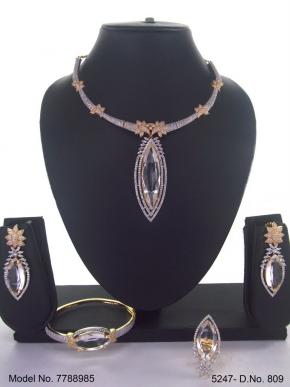 Traditional American Diamond Set